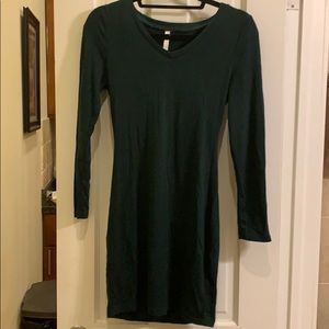 Hunter green long sleeve dress